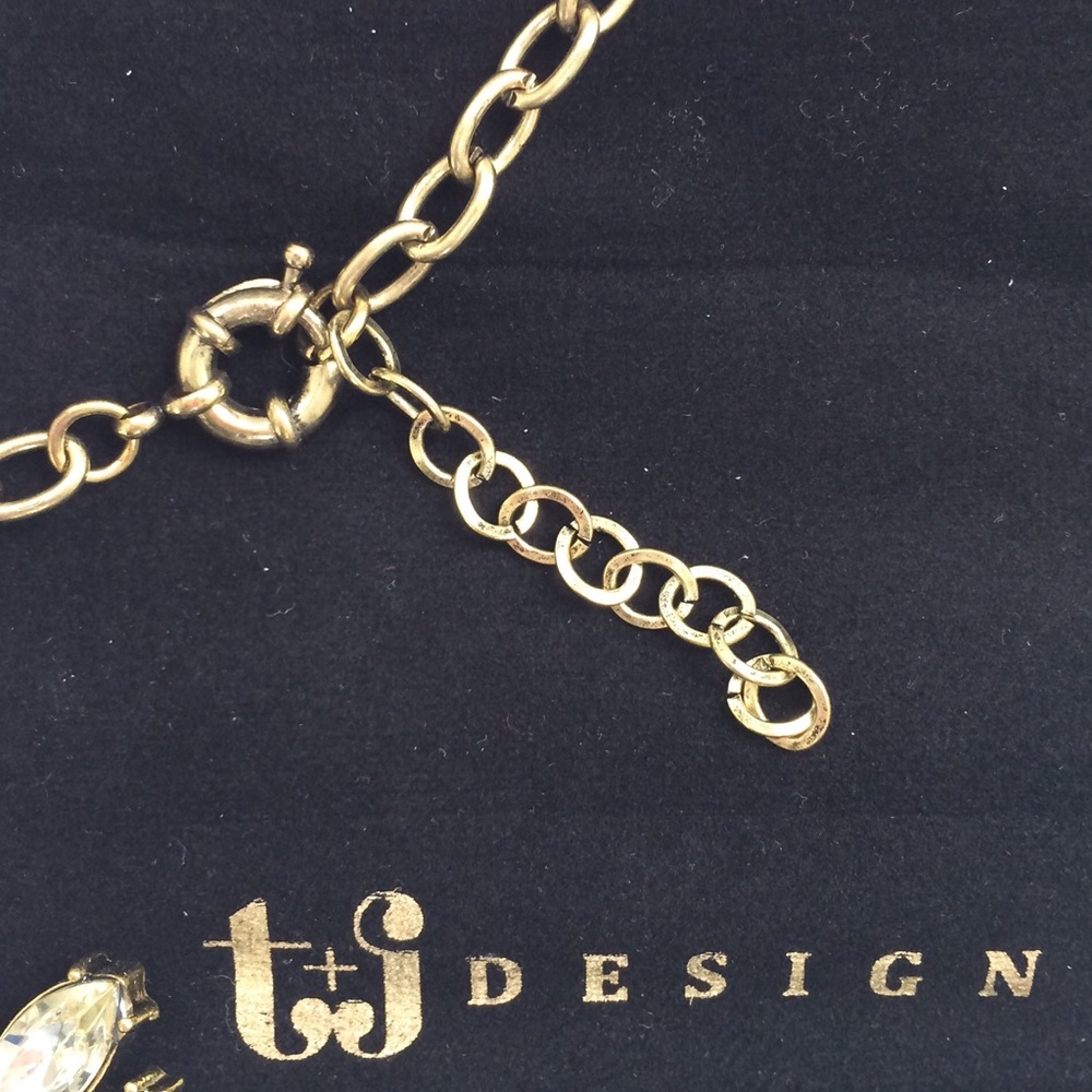 Host Pick! Stunning statement necklace - Picture 7 of 7