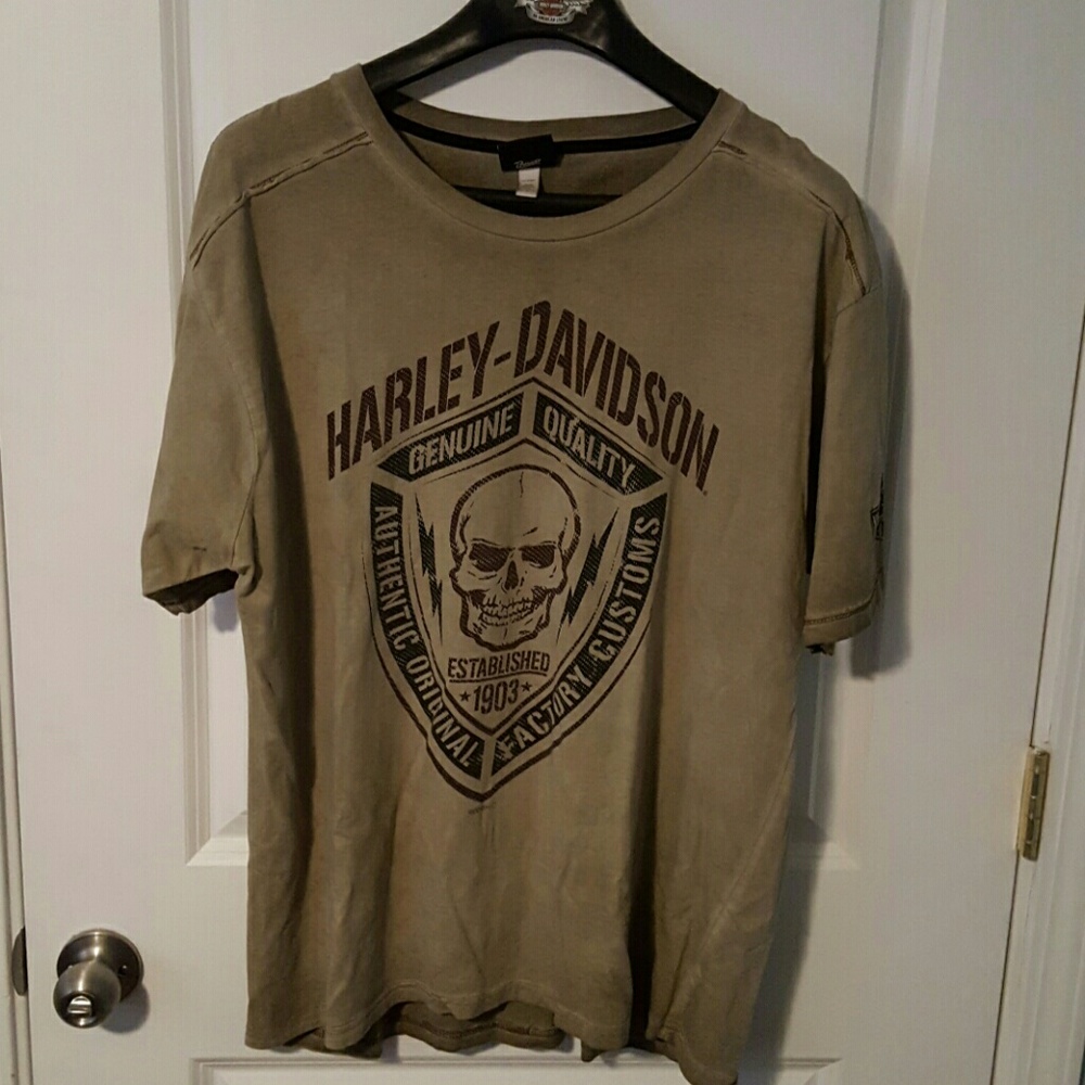 😲Harley Davidson short sleeve shirt