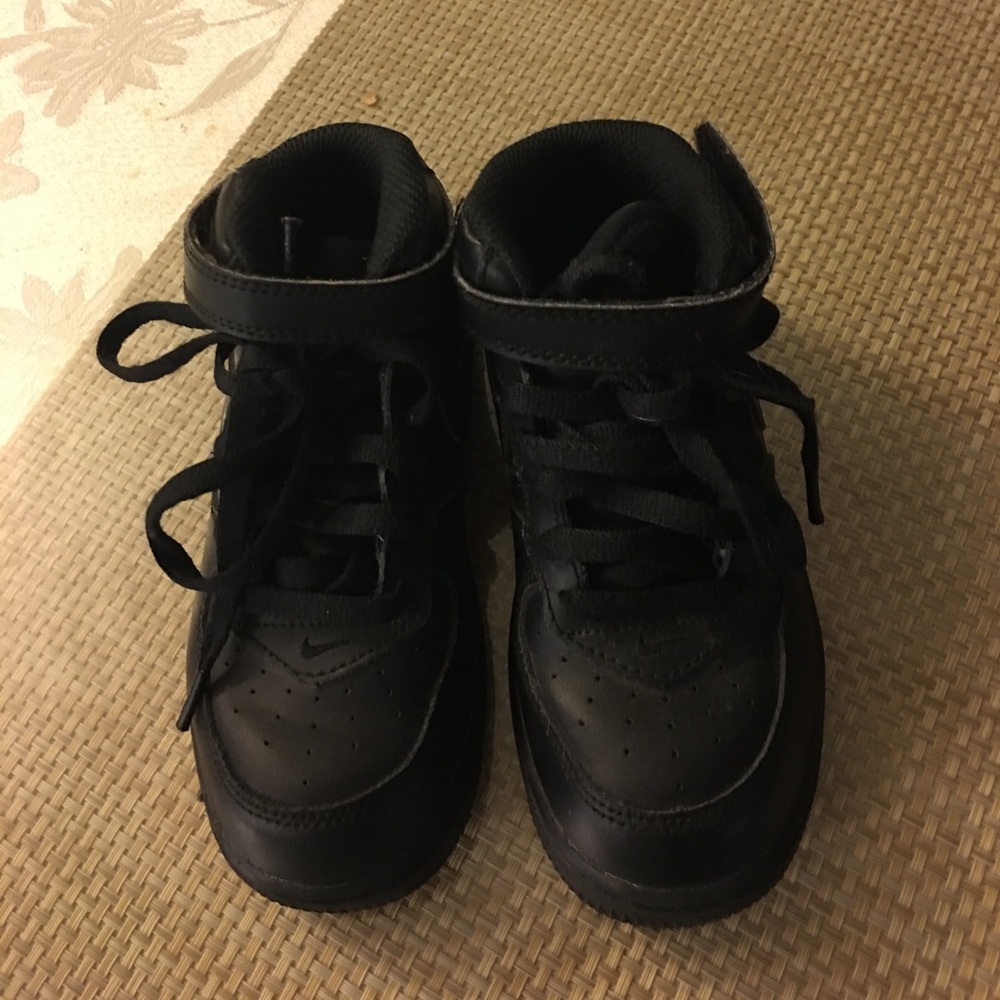 Little Boys black Nike high top shoes