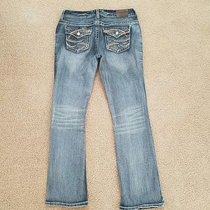 Maurices jeans distressed