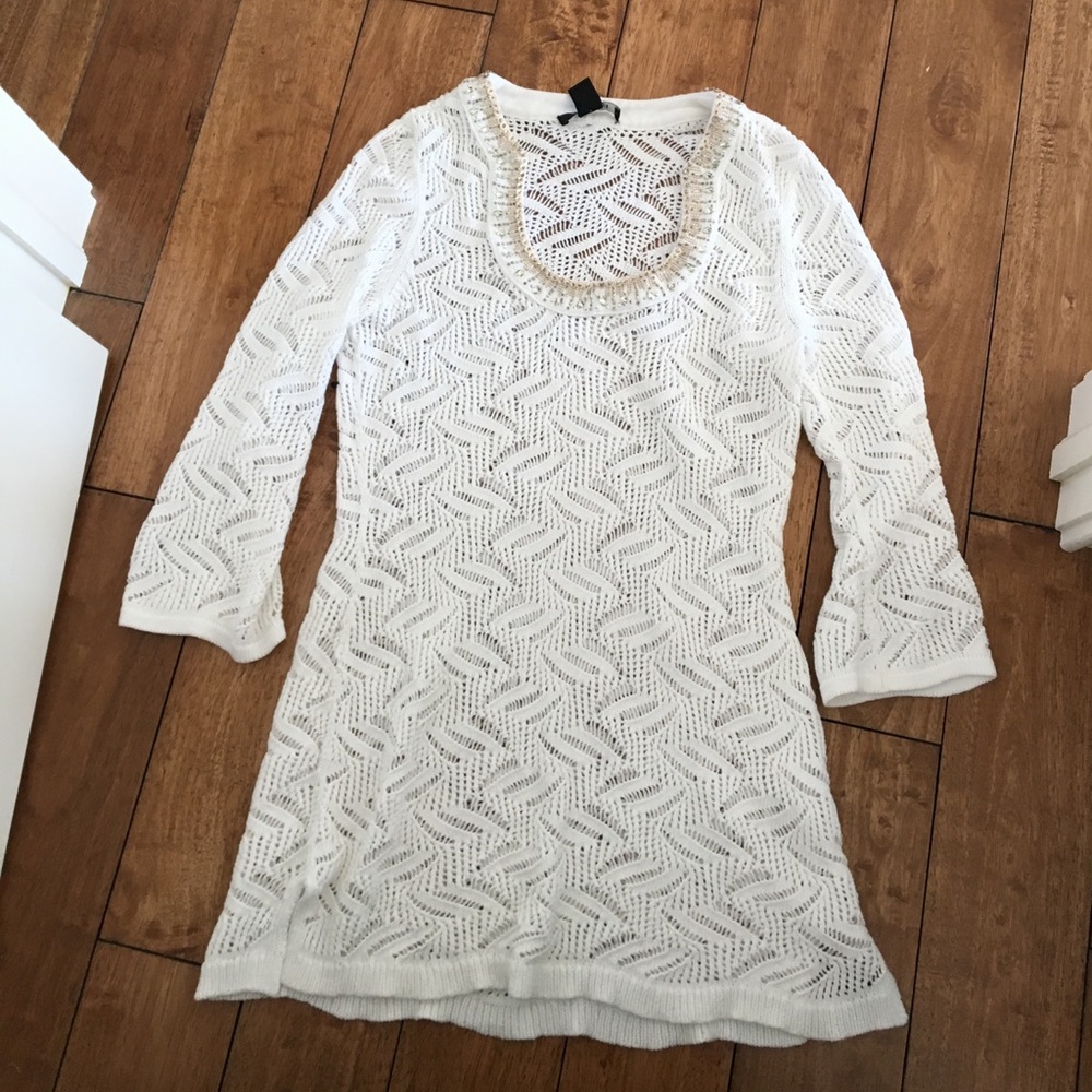 White longer dressy top. White House Black market