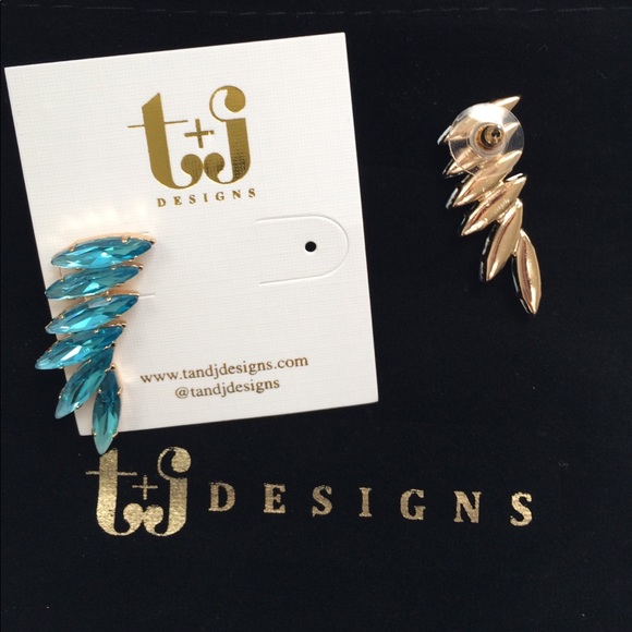 Feathered crystals earring - Picture 3 of 3