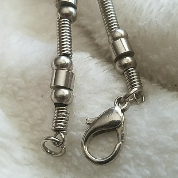 N784 Machine Shop Industial Style Necklace - Picture 3 of 5