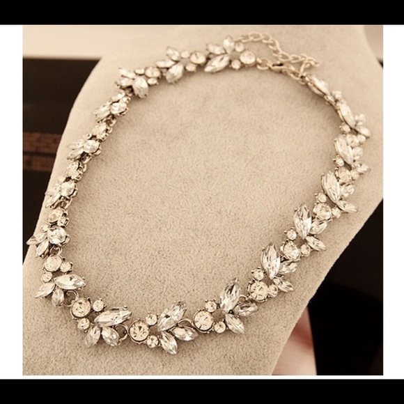 Crystal Choker Necklace - Picture 2 of 6