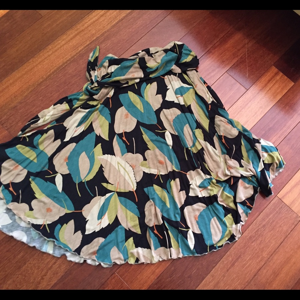French connection leaf print skirt
