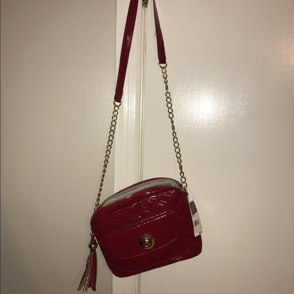 Red Cross body Steve Madden