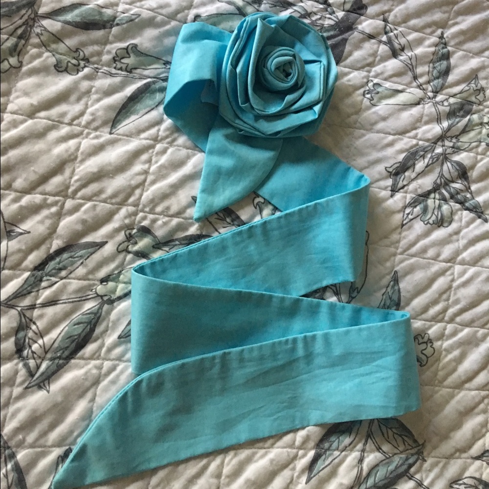 Anthropologie tea rose belt