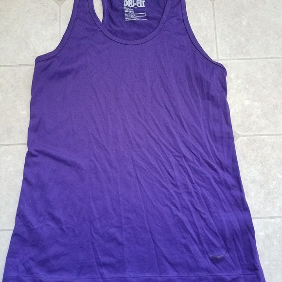 Purple nike dryfit tank - Picture 1 of 1