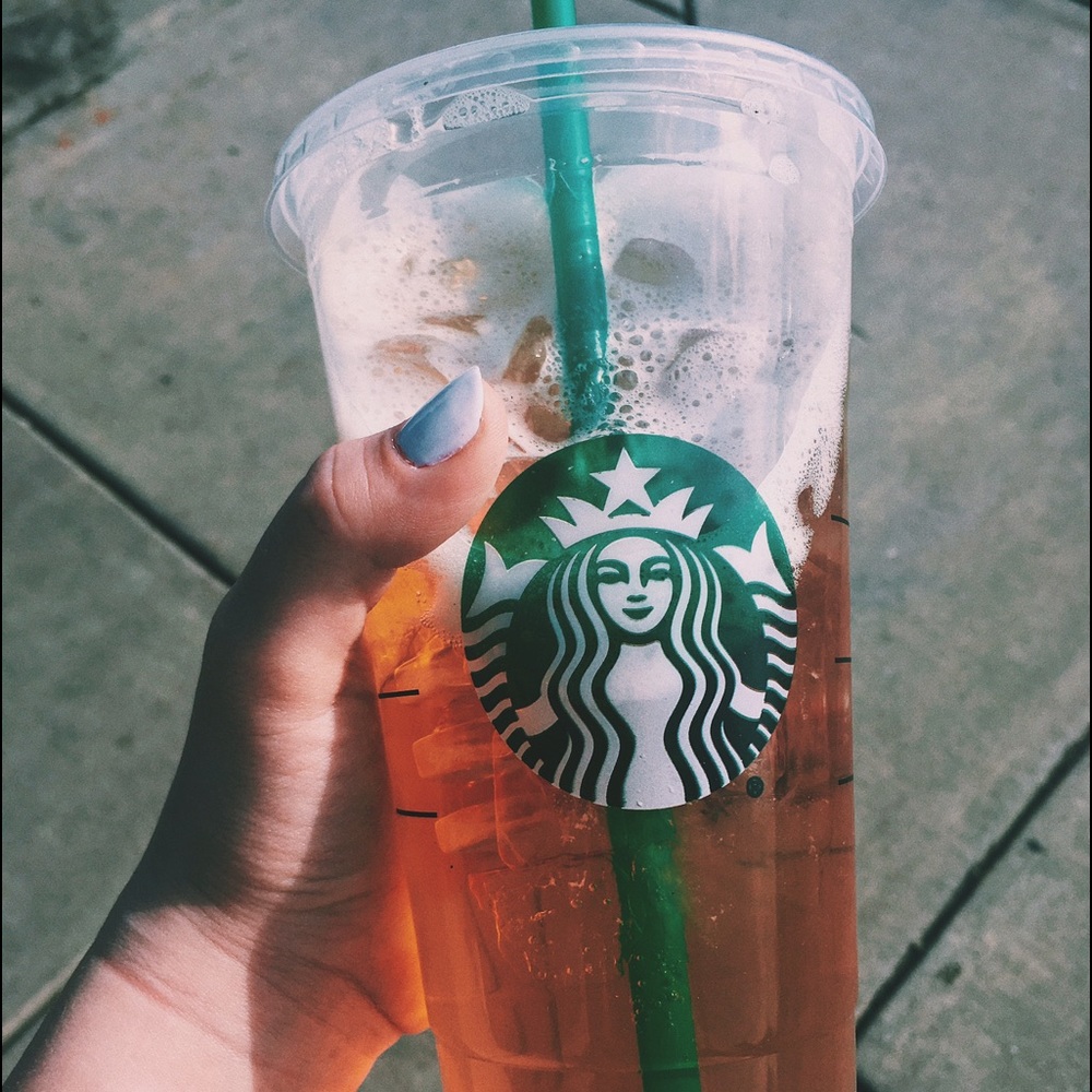 Meet your Posher, Amelia