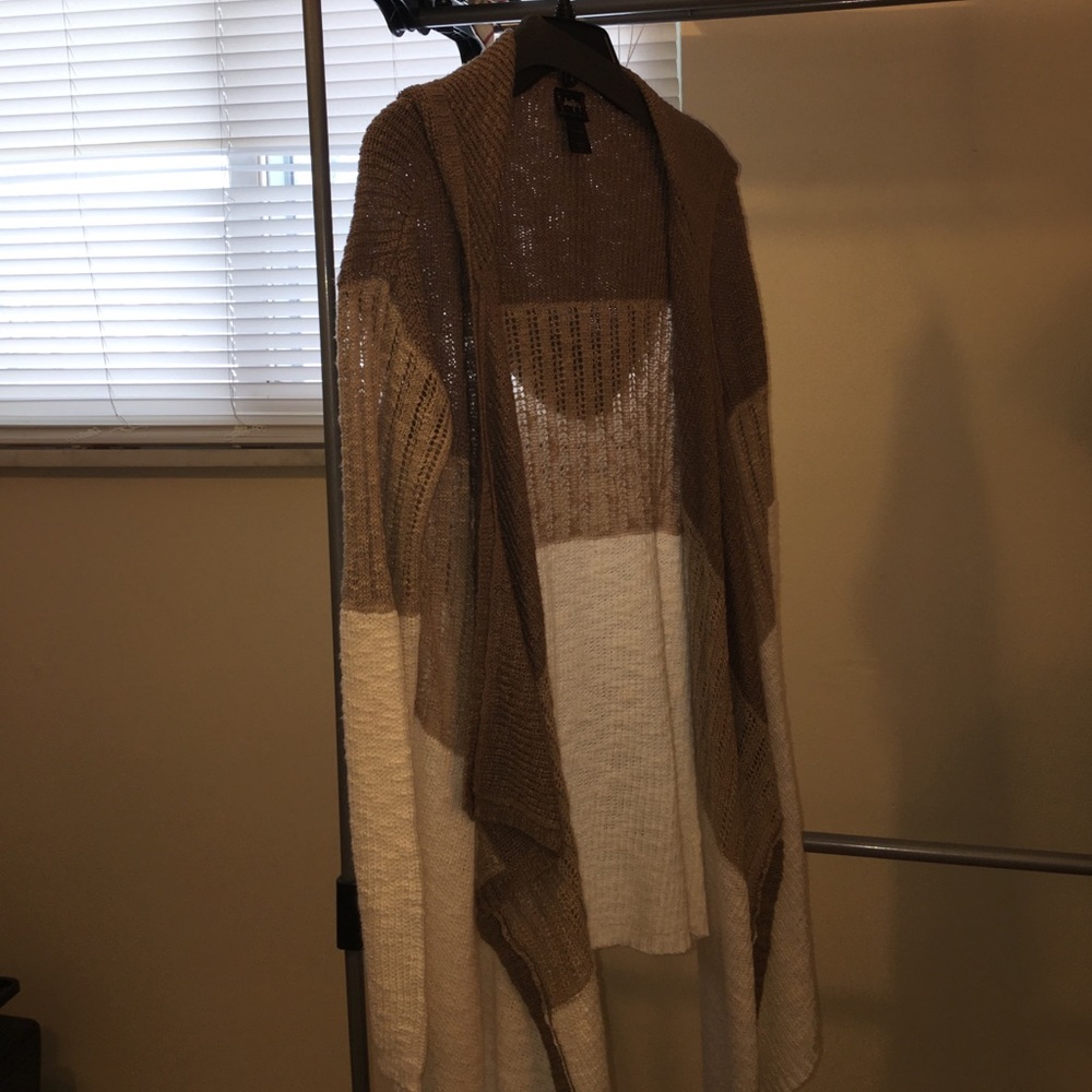 Hooded cardigan
