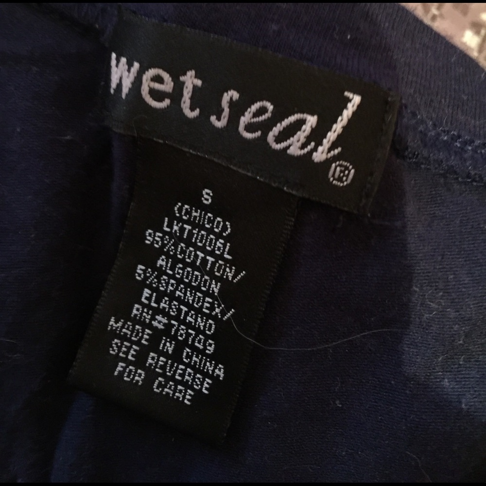 Basic Tshirts - image 3