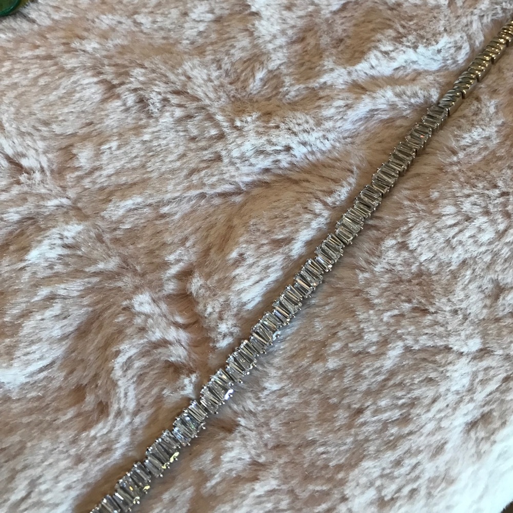 TRADE BUNDLED 🆕 CZ baguette diamond choker - Picture 3 of 4