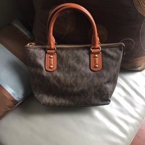 New Michael Kors purse