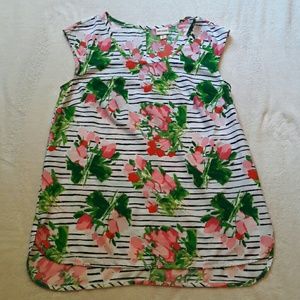 Beautiful blouse, perfect for spring!