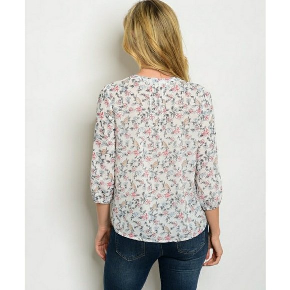 2 LEFT🌹1M & 1L🌹 HP🎉 White Sheer Floral Top - Picture 2 of 3