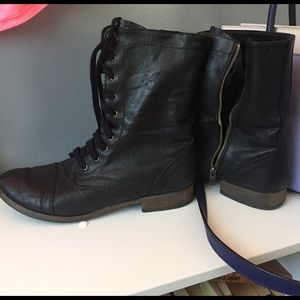 Mossimo combat boots