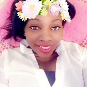 Meet your Posher, Fatima