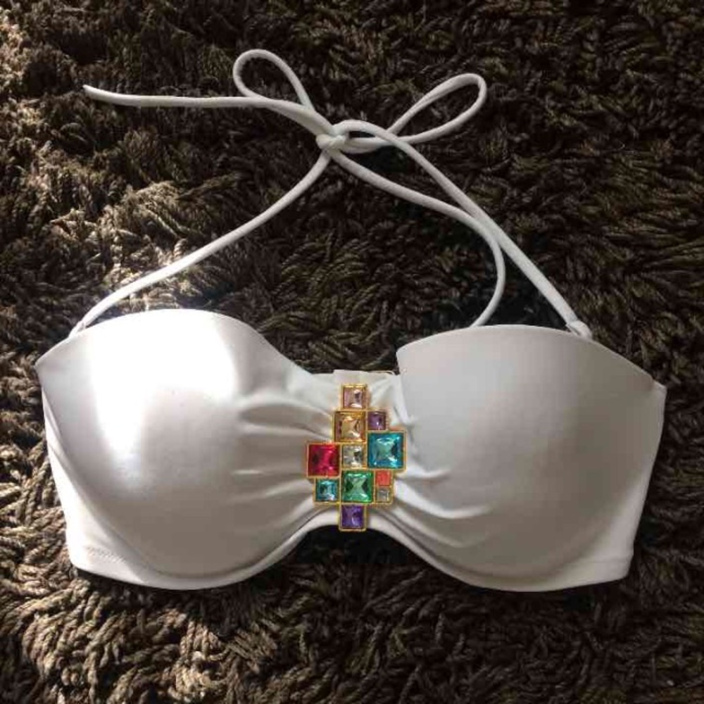 White Victoria's Secret bikini top swimsuit
