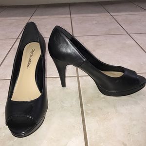 NWOT black peep toe heels