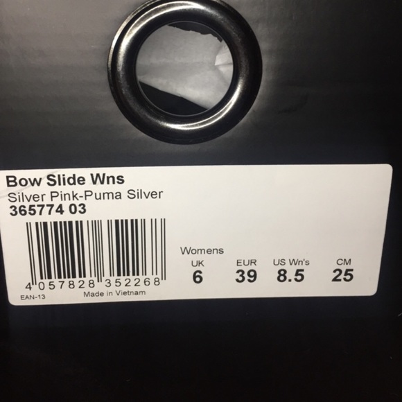 SOLD❌Authentic Fenty Bow Slides - Picture 2 of 5