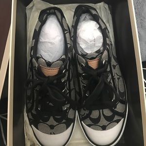 Coach Barrett Sneakers (Black/White)