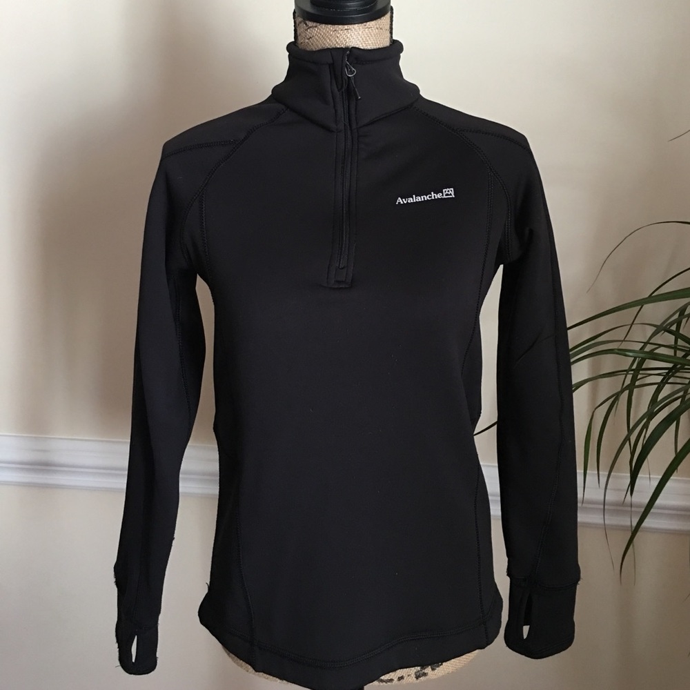 ✨AVALANCHE ✨ Long sleeve thermal pullover