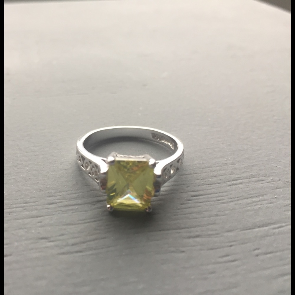 Lia Sophia Silver Filigree Ring Sz 11