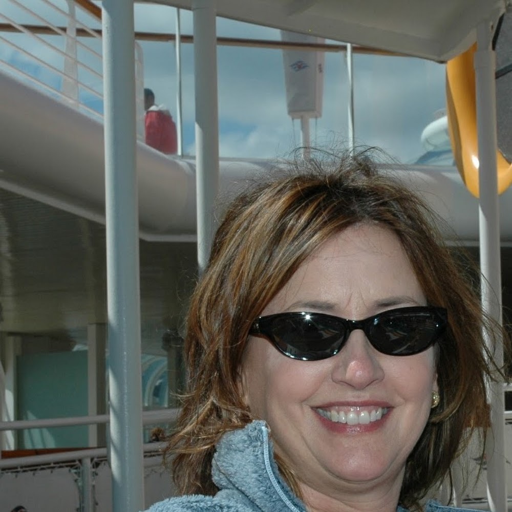 Meet your Posher, Anne