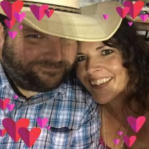 Meet your Posher, Lea