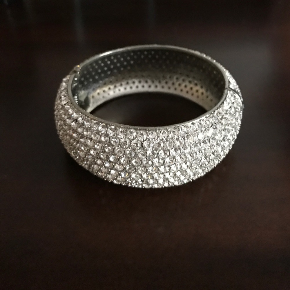 Thick Silver Rhinestone Bangle
