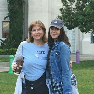 Meet your Posher, Linda