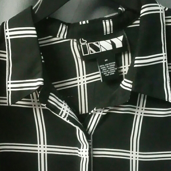 Checkered Button Down Tunic - Picture 3 of 4