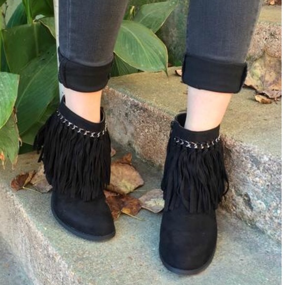 Black Fringe Boho Chic Booties - Picture 6 of 8