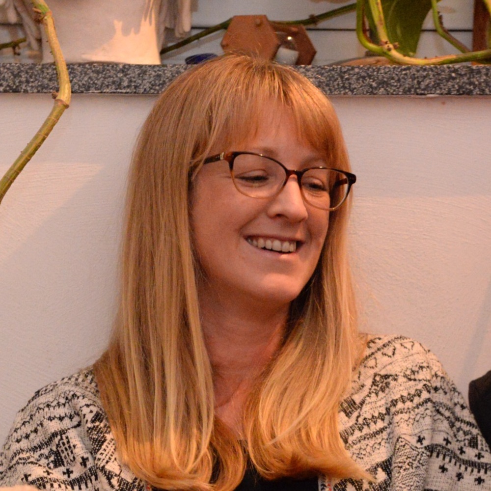 Meet your Posher, Nele