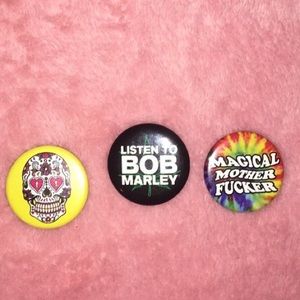 pins / buttons