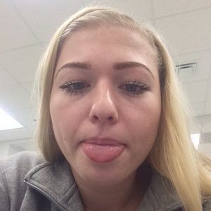 Meet your Posher, Sophia