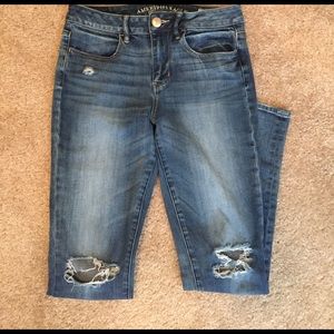 Hi-rise American Eagle jeans