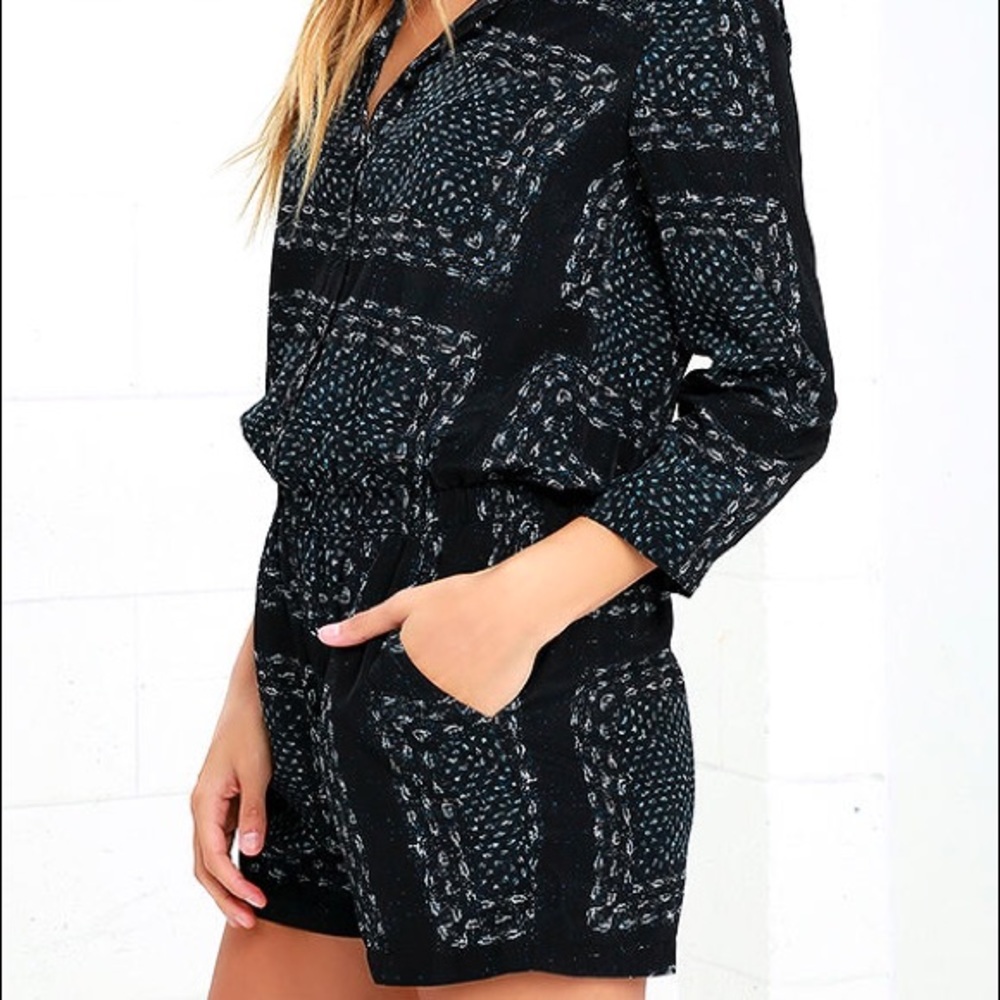 Olive & Oak Monterey Black Print Romper