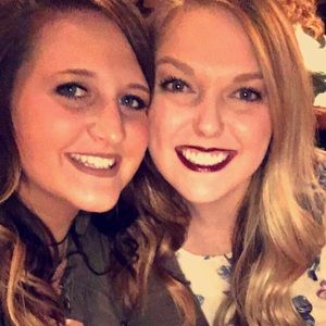 Meet your Posher, Cara