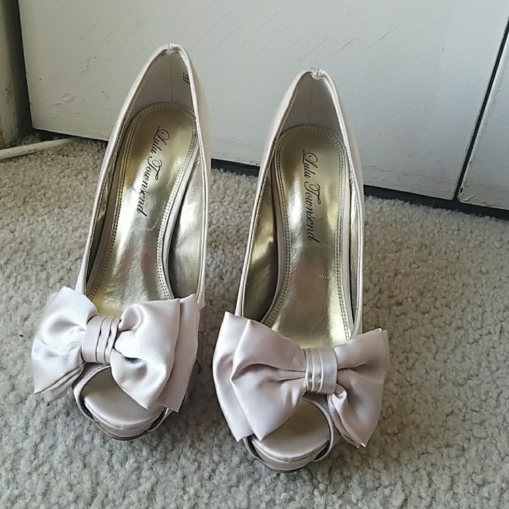 Never worn