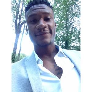 Meet your Posher, Louis