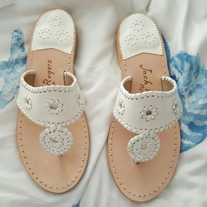 Jack Rogers 6 wide sandal