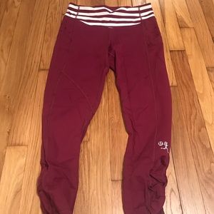 *SUPER RARE* lululemon Seawheeze running crop.