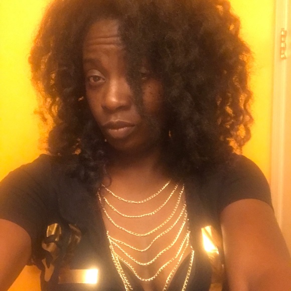 Meet your Posher, Eula - Picture 6 of 8