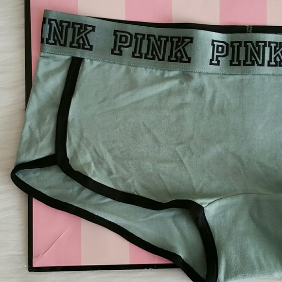 Nwt Pink Victoria's Secret logo boyshort size L - Picture 2 of 4
