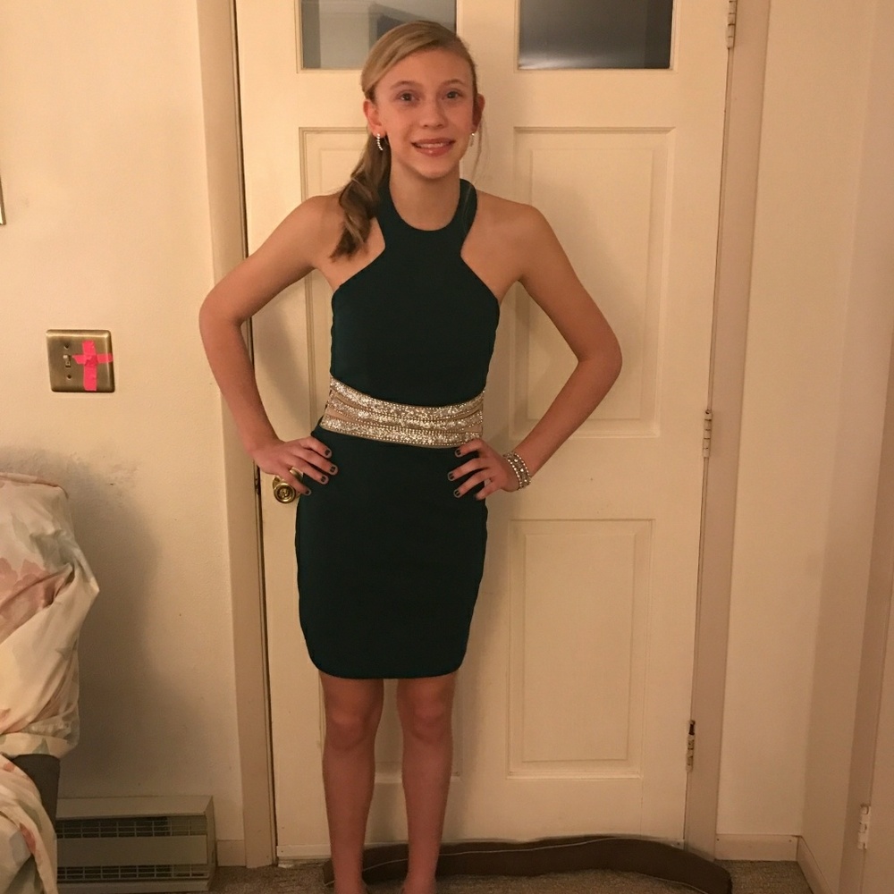 Size 3 homecoming dress