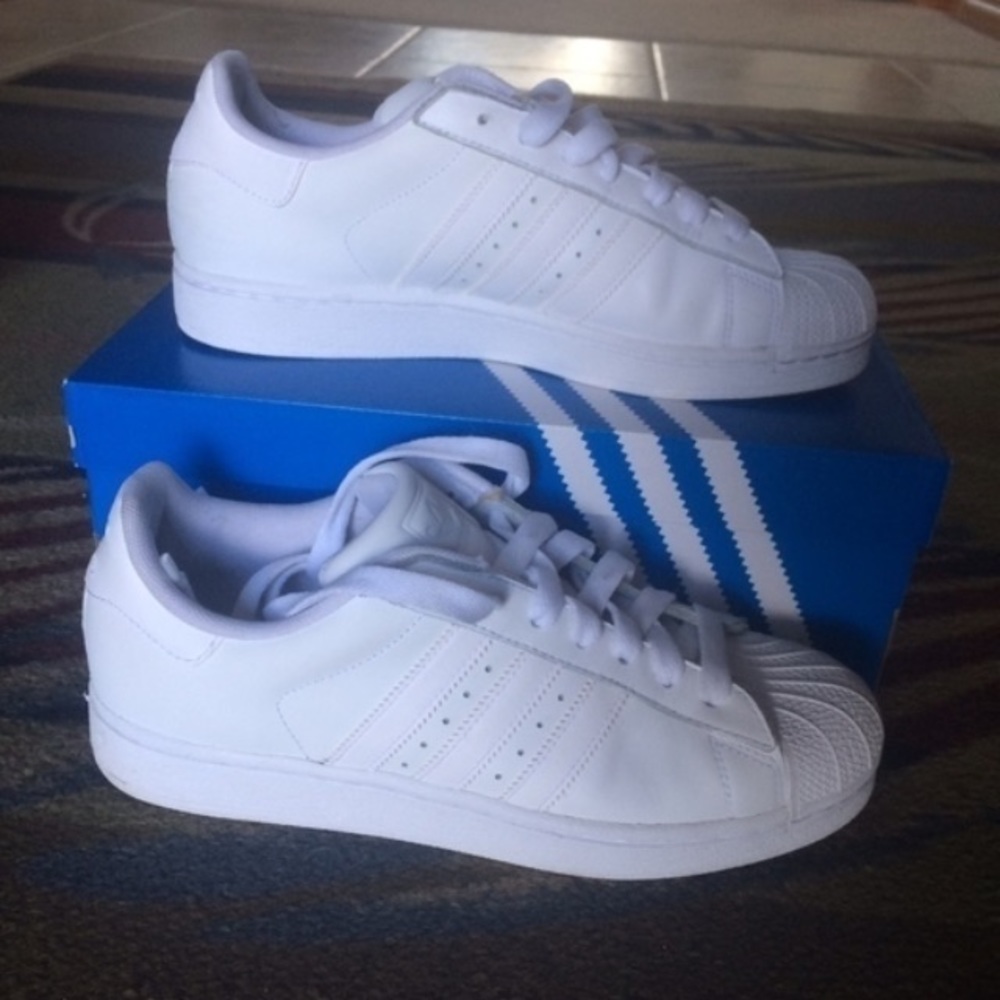 White Adidas Superstars
