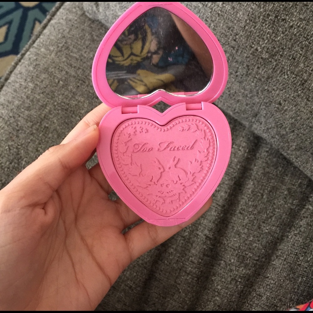 Too Faced Justify My Love 16-hour blush