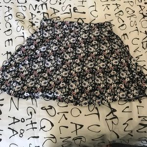 Flowered skirt