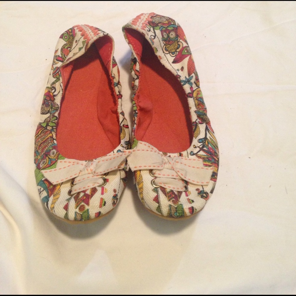 Ballet flats